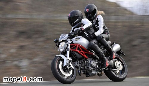 ſϹ֫FDucati Monster795