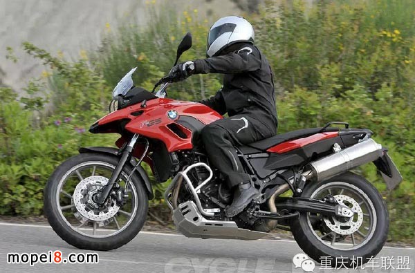 BMW F700GS